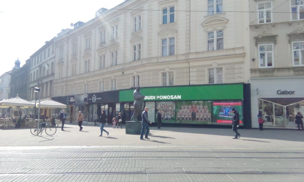 Mkr Family Room Zagreb Dış mekan fotoğraf