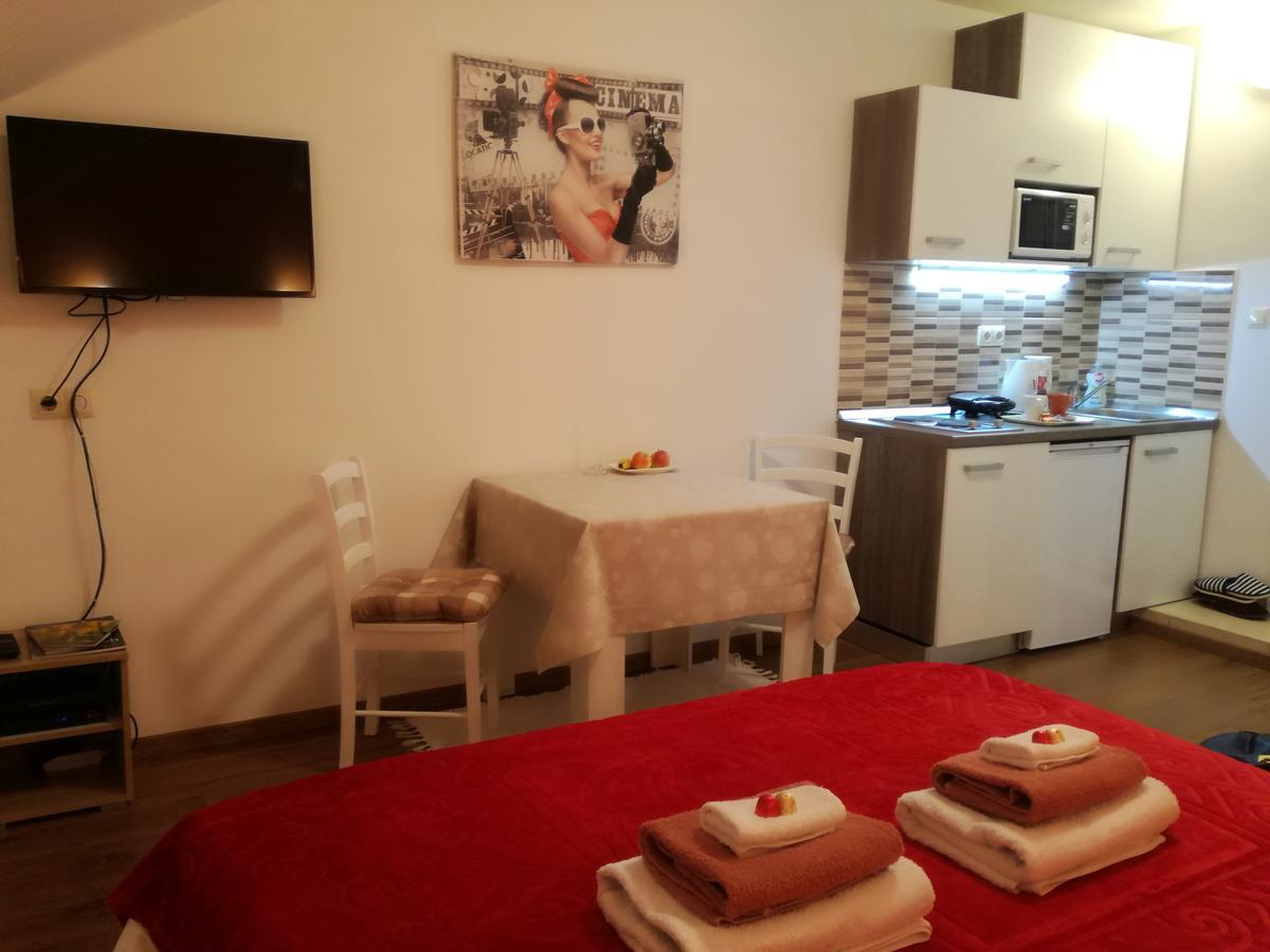 Mkr Family Room Zagreb Dış mekan fotoğraf