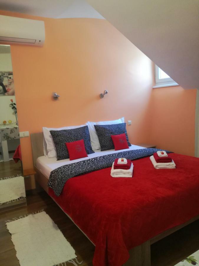 Mkr Family Room Zagreb Dış mekan fotoğraf
